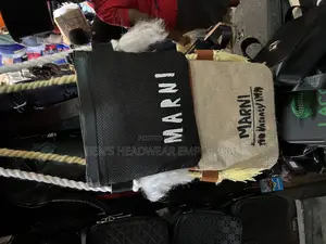 Shoulder Bag.