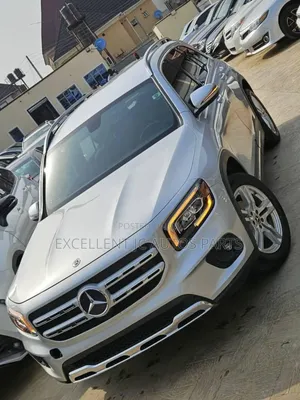 Mercedes-Benz GLB-Class GLB 250 4MATIC 2020 Silver