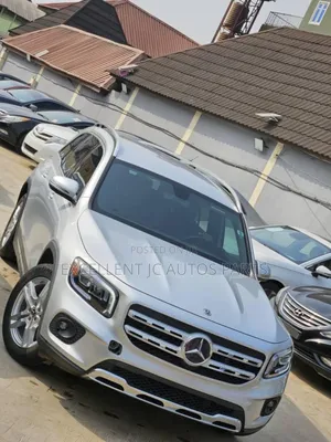Mercedes-Benz GLB-Class GLB 250 4MATIC 2020 Silver