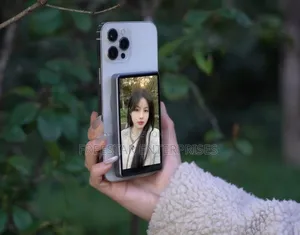 Mobile Phone Magnetic Selfie Screen Monitor. Live, Tiktok