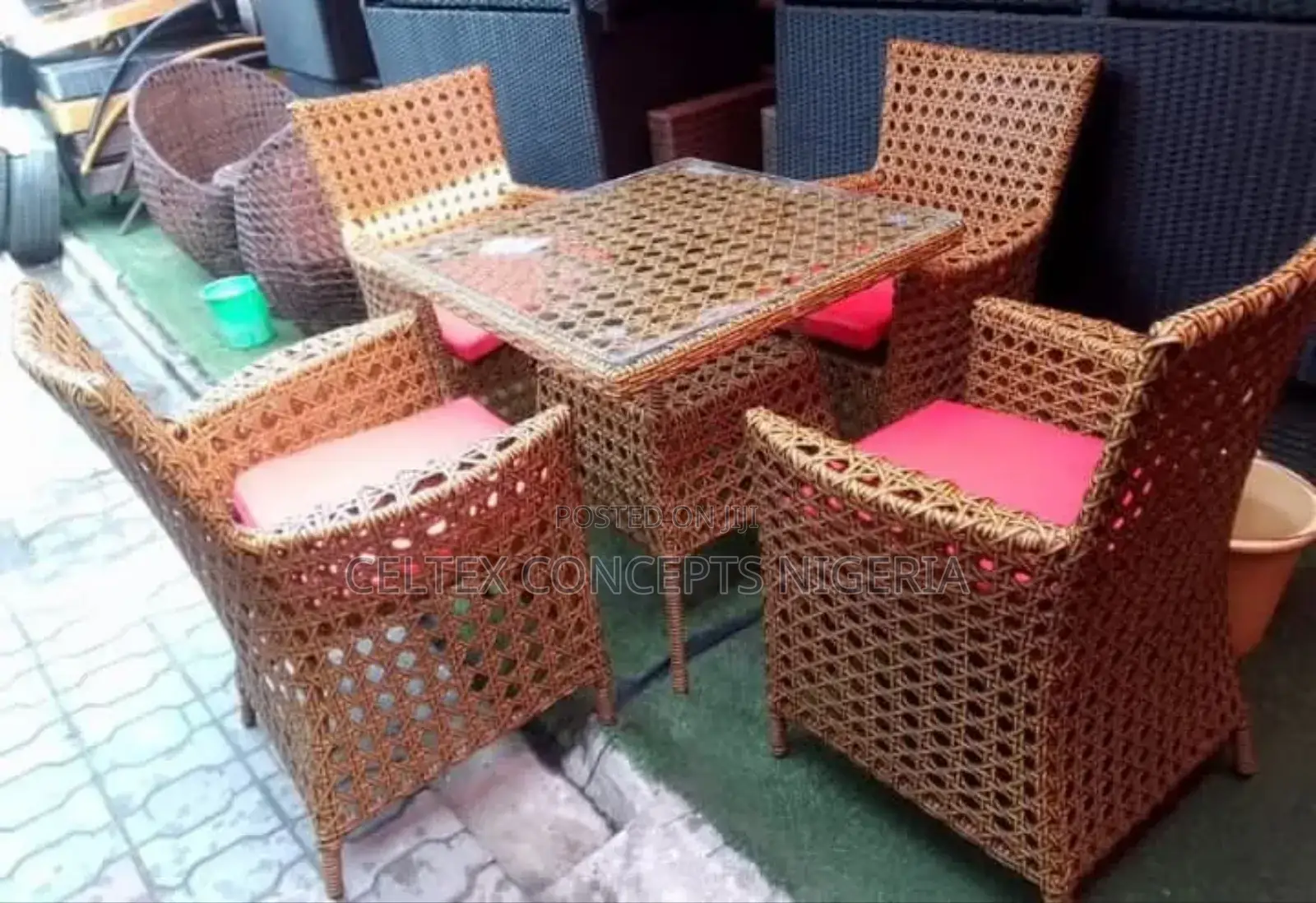 Restaurant Table With 4 Chairs