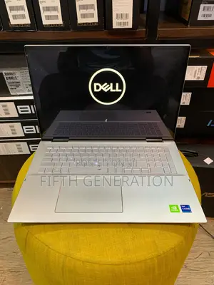 Laptop Dell Inspiron 17 7786 16GB Intel Core I7 SSD 512GB