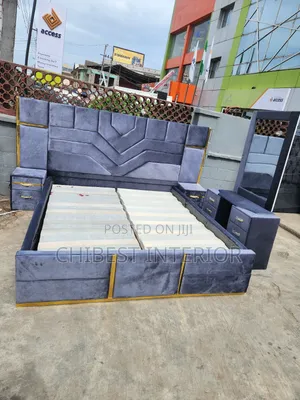 5ft Tall Bed With Standard Side Drawers and Dressing Mirror