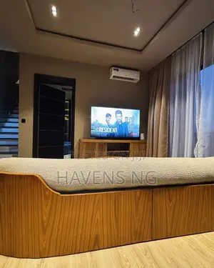 Premium Spacious 2-Bedroom Penthouse