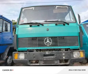 Mercedes 814 Green Color 6 Boat Made in Greece