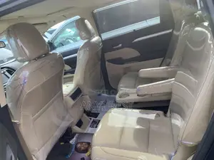 Toyota Highlander 2016 Blue
