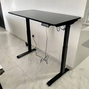 1.2 Meters Adjustable Computer Table