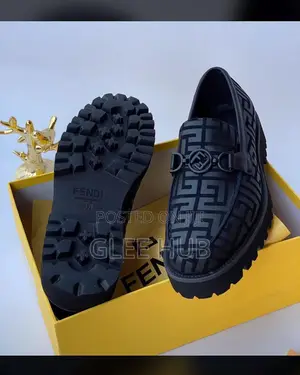 Fendi Patterned Flat Shoes