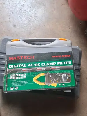 Digital Clamp Meter Ac/Dc