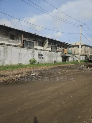 Warehouses on Eric Moore Surulere Lagos
