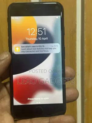 Apple iPhone 7 32 GB Black