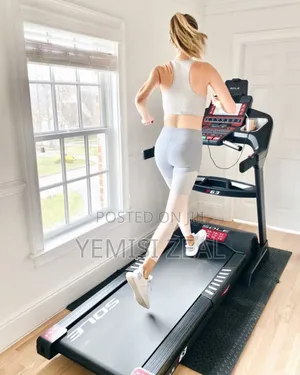 Commercial 2.5hp Treadmill Machine With 120kg User Weight