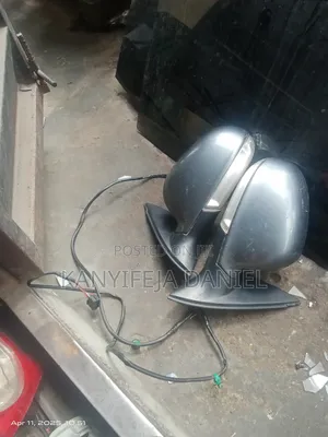 Side Mirror Volkswagen Jetta 5 2007