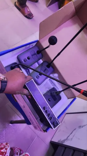BNK 240con 4in1 Conference Wireless Microphone