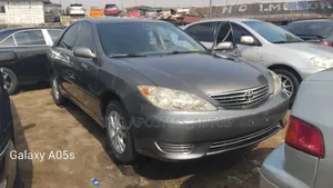 Toyota Camry LE 4dr Sedan (2.4L 4cyl 5A) 2006 Gray