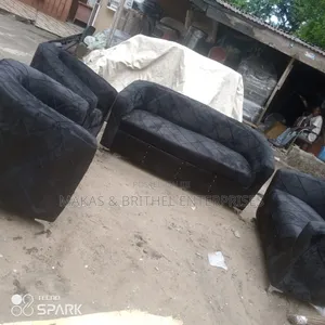 Complete Set Black Color