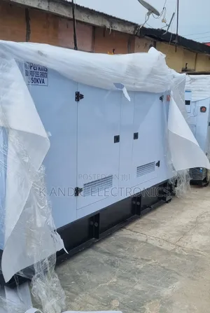 Perkins 350kva Soundproof Diesel Generator 100%Copper Wire
