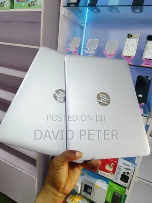 Laptop HP EliteBook 820 G3 8GB Intel Core I5 SSD 256GB
