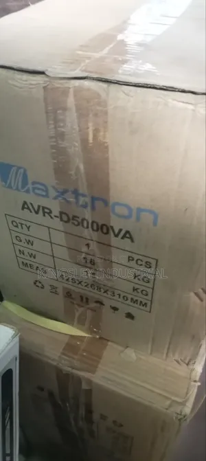 Maxtron Stabiliser D5000va/5000watts