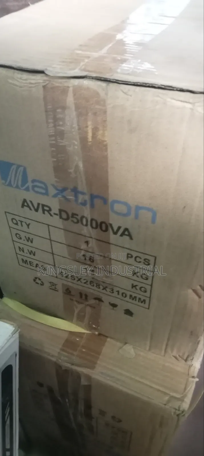 Maxtron Stabiliser D5000va/5000watts