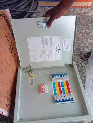 D4 3phase Distribution Board French Range