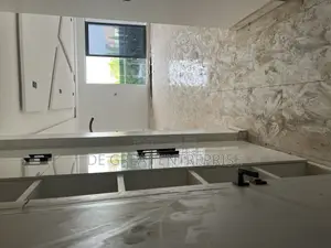 5bdrm Townhouse/Terrace in Private, Durumi for sale