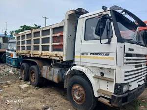 Scania 143 V8 Tipper 10 Tyres Foreign Used