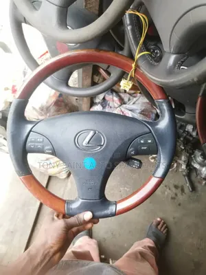 Complete Steering Wheel for Lexus Es350. 2007-2008