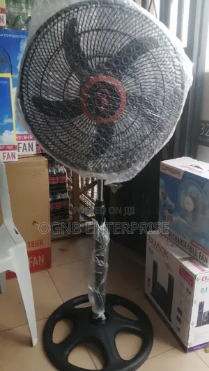 Solitec Standing Fan