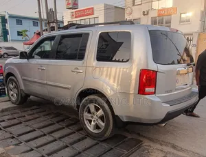 Honda Pilot EX-L 4dr SUV (3.5L 6cyl 5A) 2010 Silver