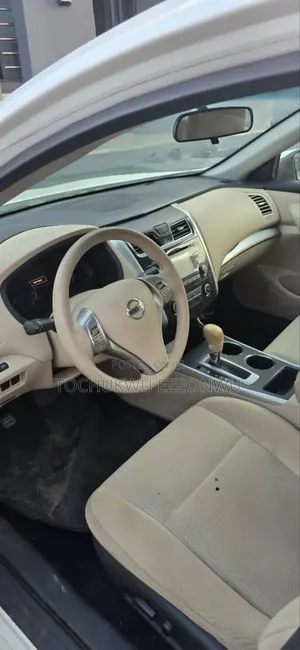 Nissan Altima 2015 White