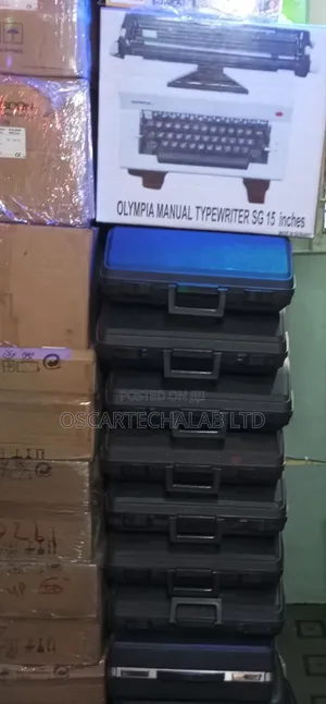 Olympia Manual Typewriter Sg3
