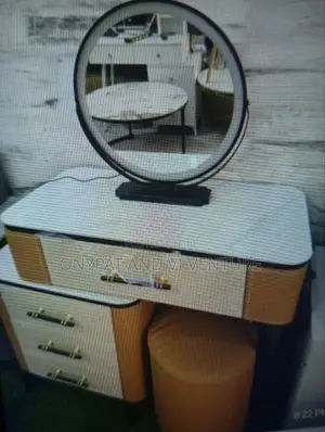 High Quality Makeup Set With Drawers Table Chair And Mirror