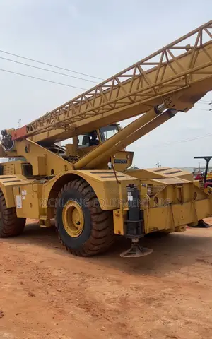 Foreign Used 4/4 Crane Perfectly Working