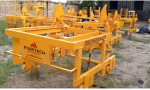 Ft200 Mobile Concrete Block Machine. (3000 Blocks Daily))