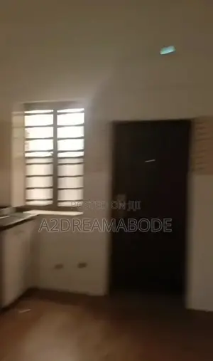 4bdrm Duplex in Magodo Phase 1 for rent