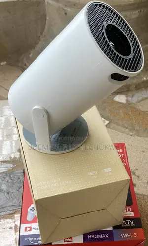 H-300 Mini Led Projector