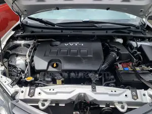 Toyota Corolla 2016 Silver