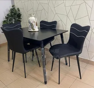 4 Seaters Dinning Set