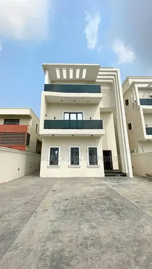 5bdrm Duplex in Lekki Phase 1 for sale
