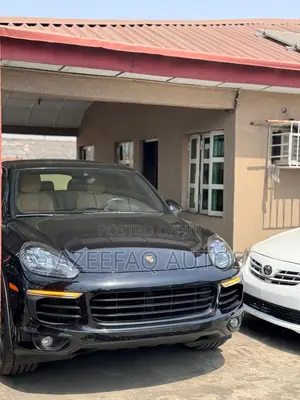 Porsche Cayenne S AWD 2016 Black