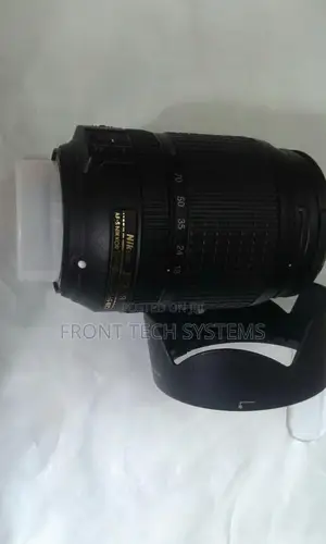 Nikon Lens 18-140mm Used