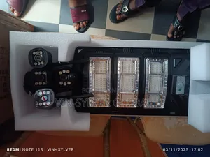 Solar Powered CCTV Camera Three Lens With Street Light