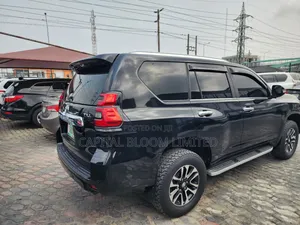 Toyota Land Cruiser Prado 2.7 i 2012 Black