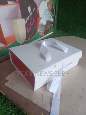 Custom Flip Gift Box