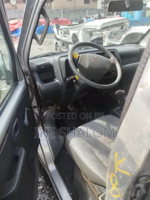 Suzuki Every 2010