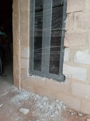 Grey Aluminum Casement Window With Net and Burglary