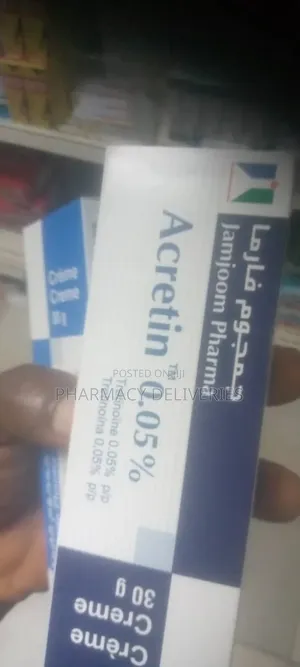 Tretinoin Cream for Acne Treatment and Skin Purification