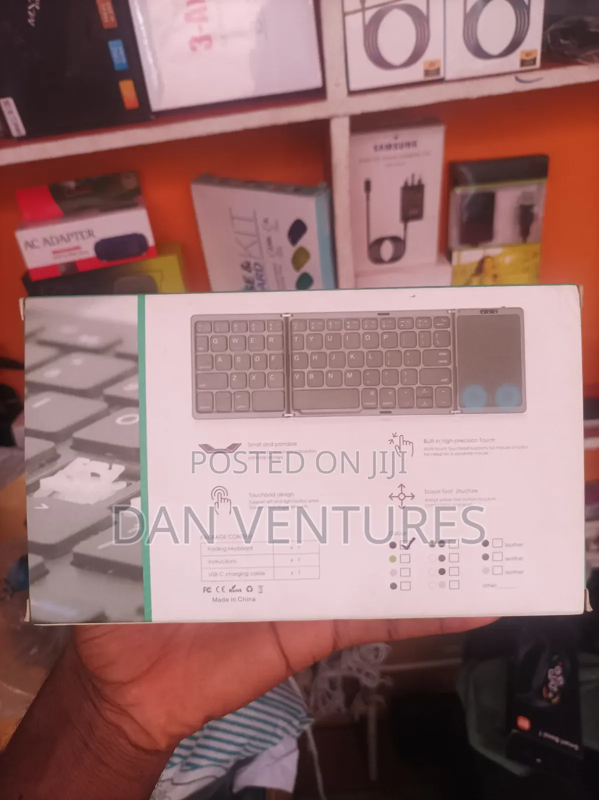 Foldable Keyboard With Touchpad