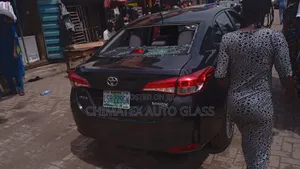 Toyota Yaris 2018 Back Glass Available We Deliver Install